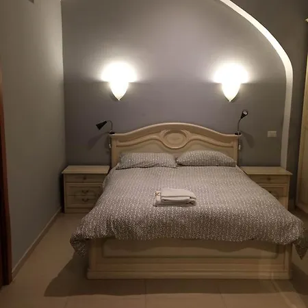 Foscolo Studio רומא